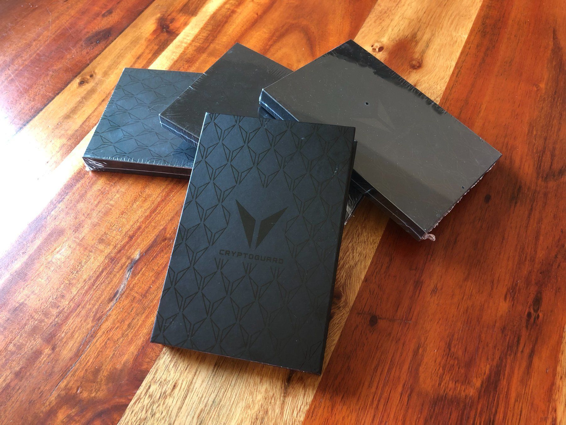 Coin Miner: Crypto Guard: Secure your private keys on Titanium! (single) – Neu und originalverpackt aus Thun von slicebice 7