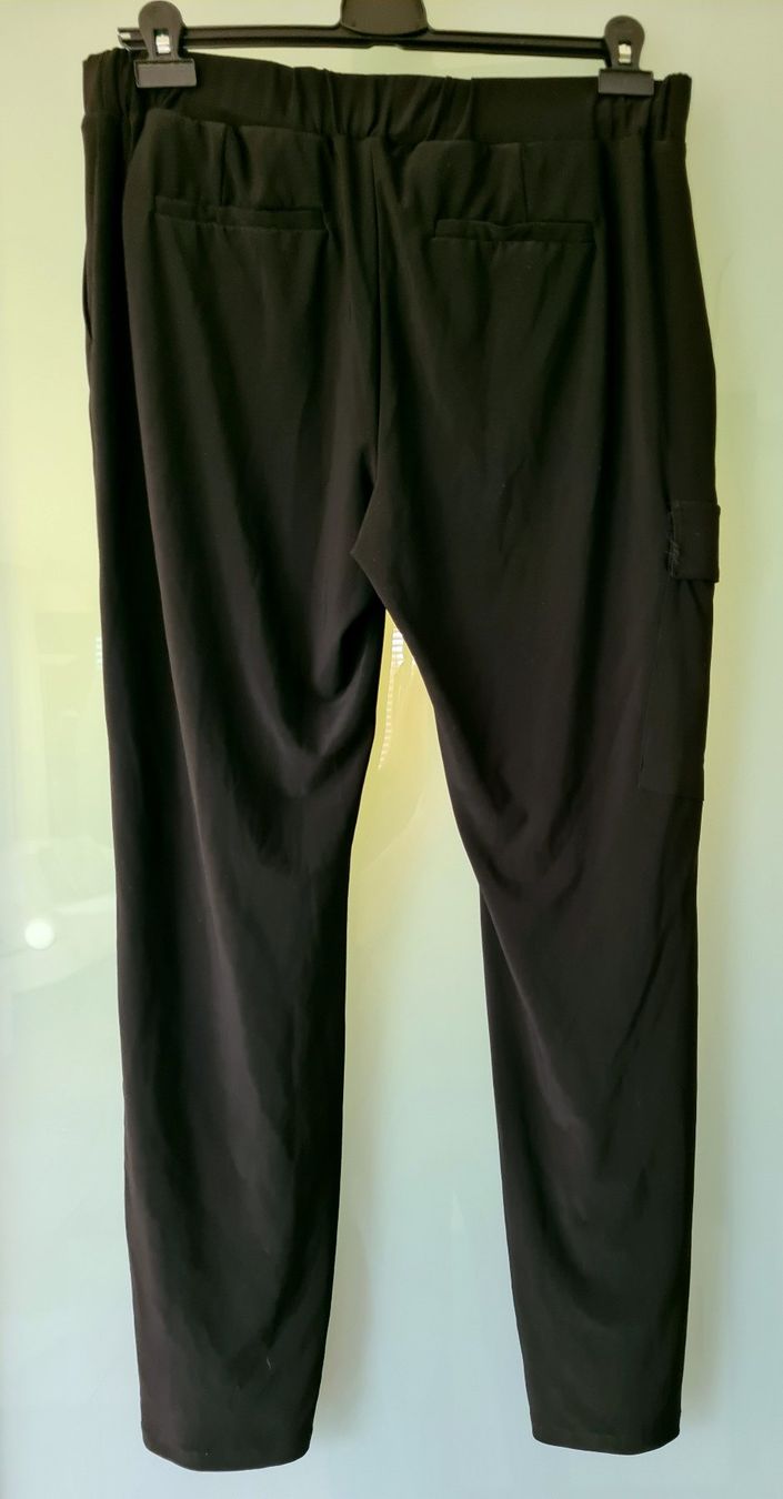 Monari Pantaloni: Hose von Monari Gr. 40 – Usato da Stallikon venduto da sale-trade 1
