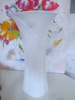 Große Kaiser-Vase aus Biskuitporzellan