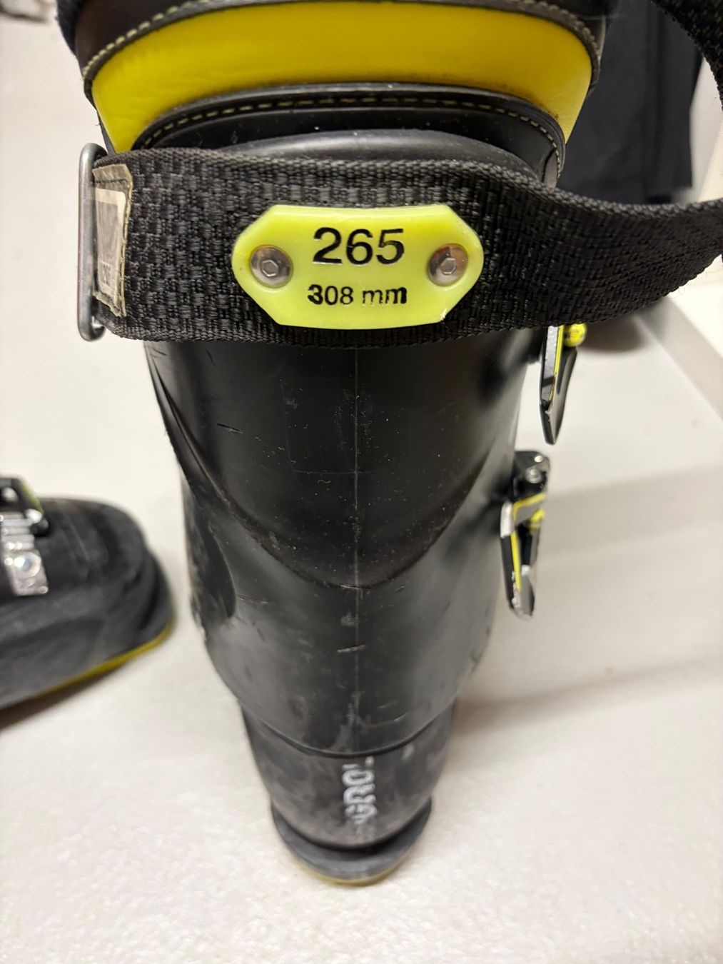 Rossignol Sci: Skischuhe / Ski shoes – Usato da Zürich venduto da Yevgi 2