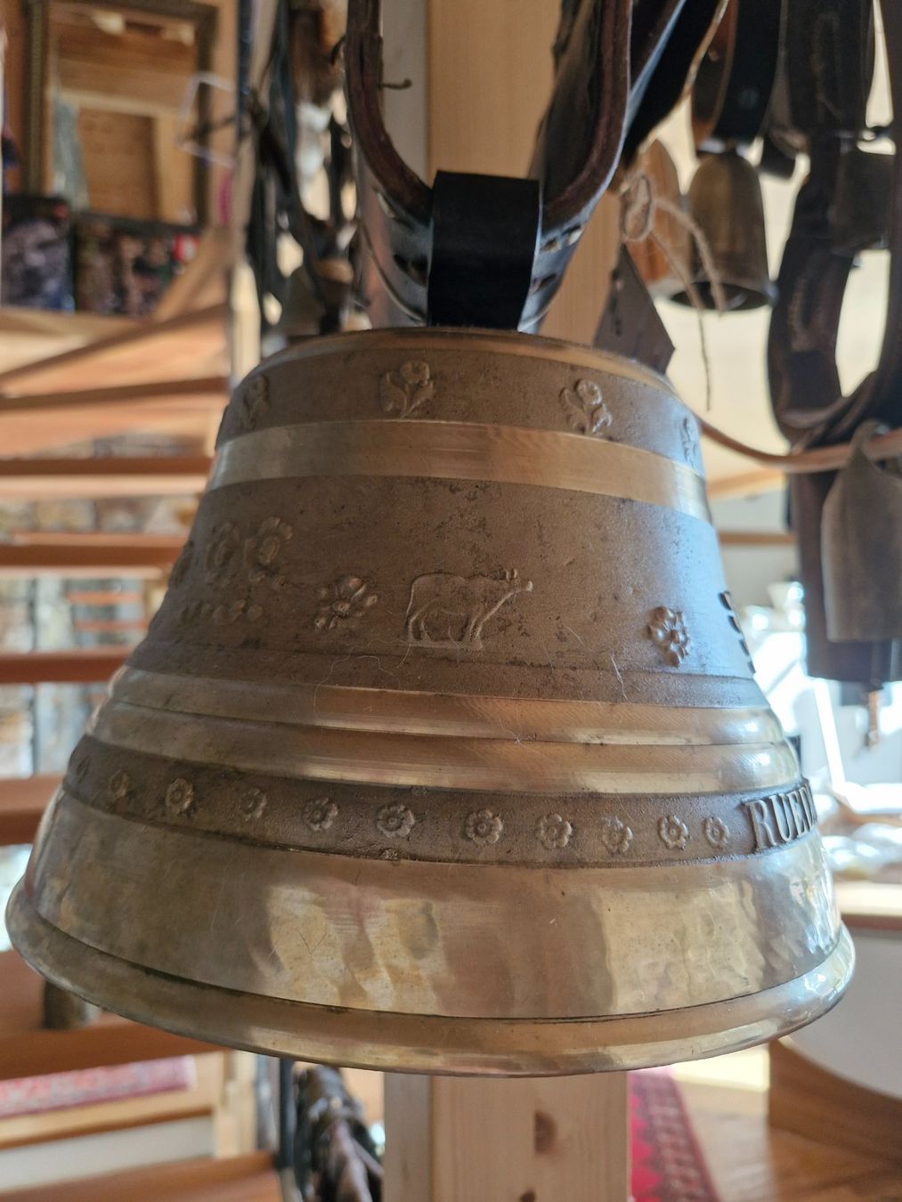 Cloches & sonnailles: Glocke Treichel – D'occasion à Guarda par rue_bpd7 1