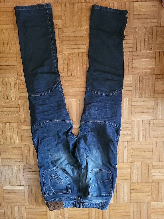 Jeans: Jean moto Dainese  – Gebraucht aus Carouge GE von pat_9j5k
