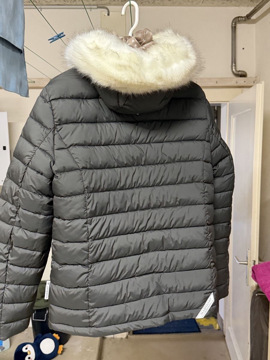 Vestes: Marikoo Jacke Grösse L – Neuf (Voir description) à Oeschgen par Mich_elle 1