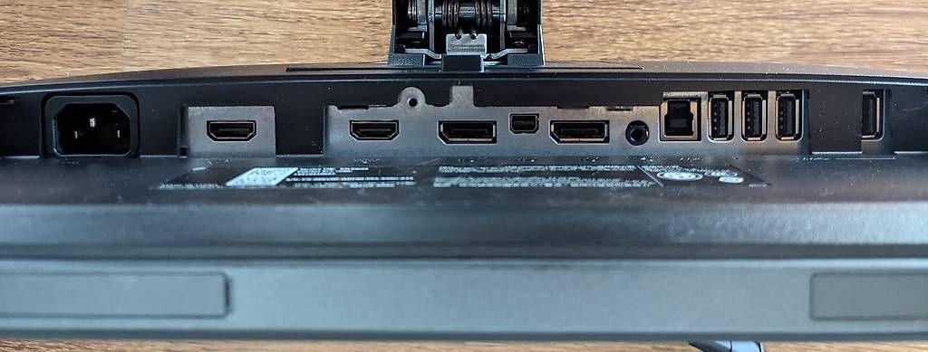 Dell Monitor: 24 Zoll Bildschirm DELL Full HD – Usato da Valbella venduto da Dave2222 1