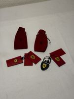 Ferrari Schlüsselanhänger Carbon & Pin