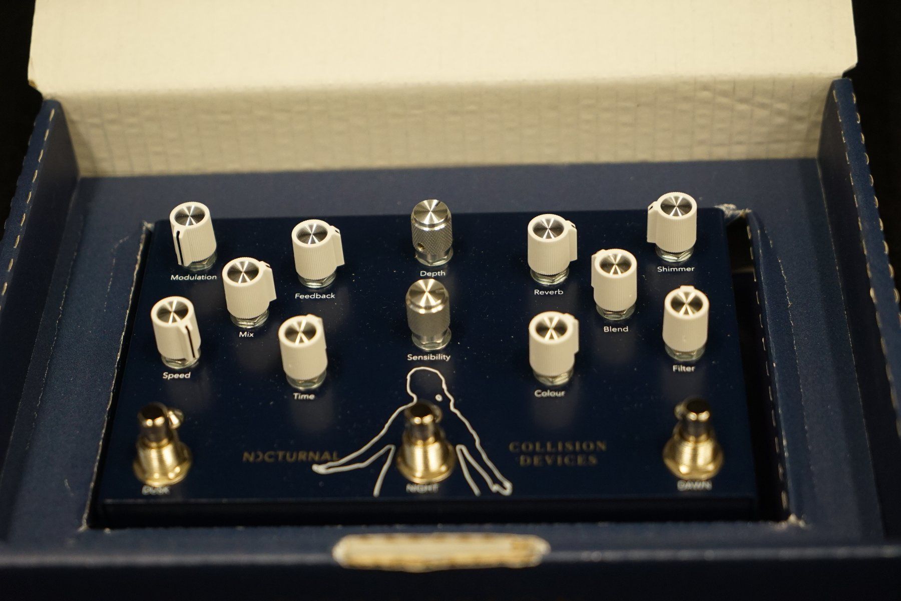 Strumenti musicali: Collision Devices Nocturnal Reverb+Modulation Delay+Tremolo – Usato da Ortschwaben venduto da Musictrade 8
