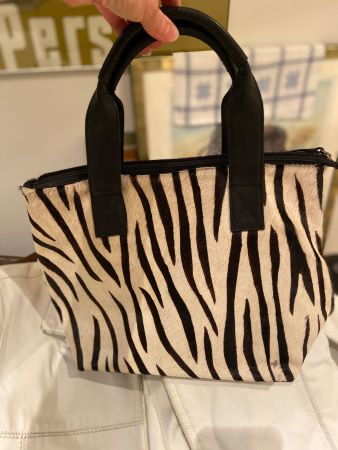 Tolle Leder Handtasche Zebramuster Burkely Neu!