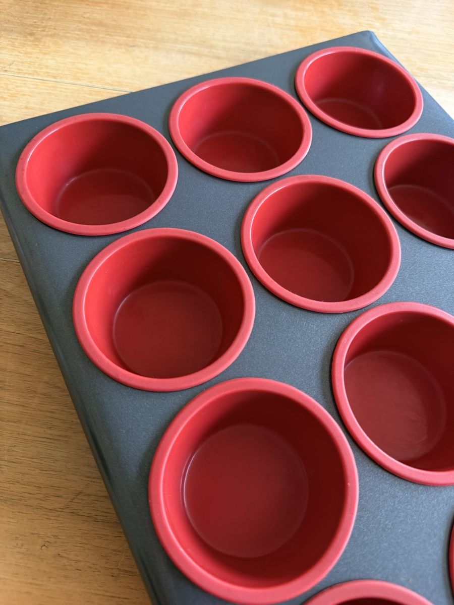 Migros Backformen: Muffinblech – Gebraucht aus Winterthur von ttru 1