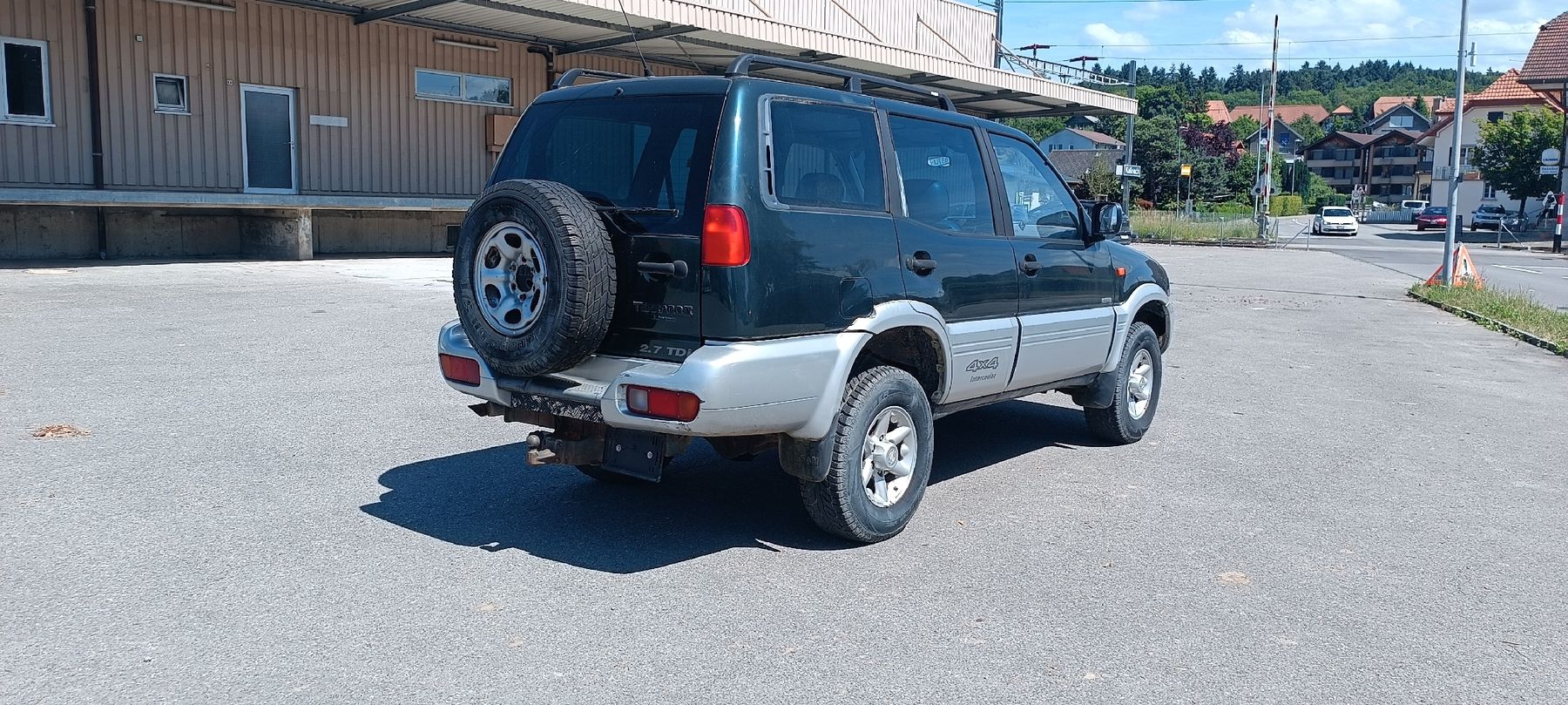 Autos: Nissan Terrano  – D'occasion à Detligen par Fendt724 2