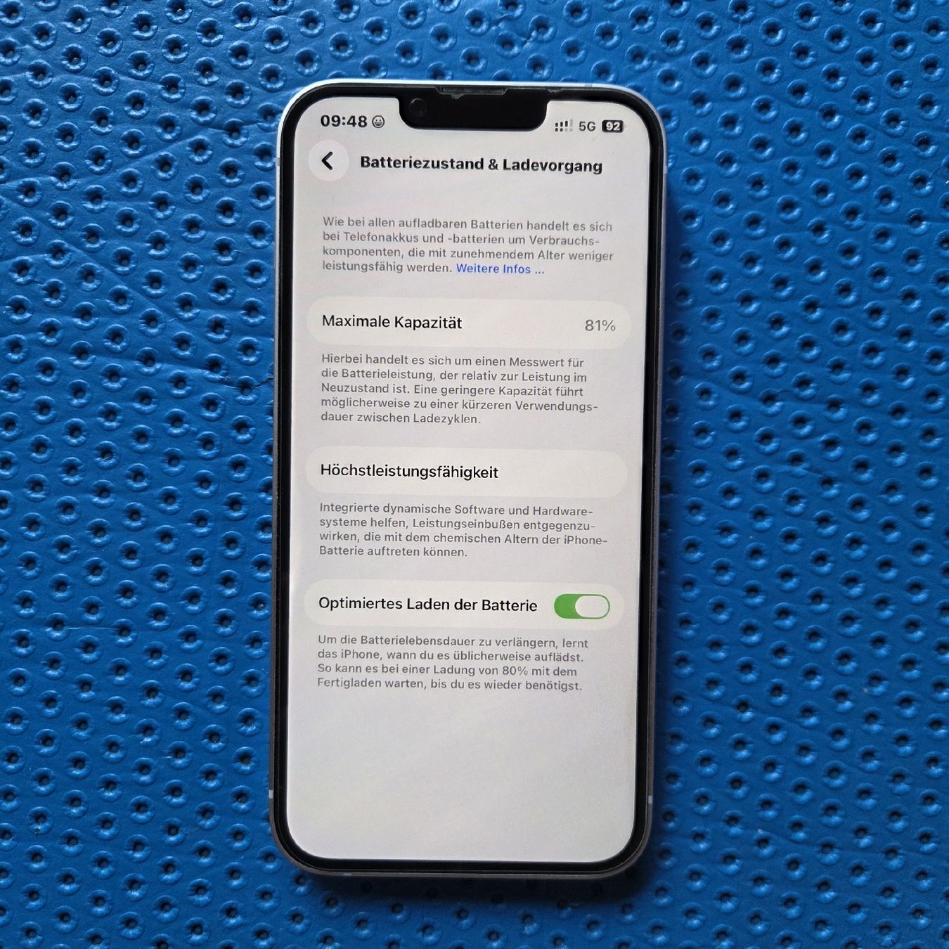 Apple Portables: iPhone 14 256GB Purple  – D'occasion à Schwanden b. Brienz par veloso_nuno 2