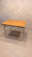 Vintage retro Tisch Küchentisch aus Holz mit Schublade