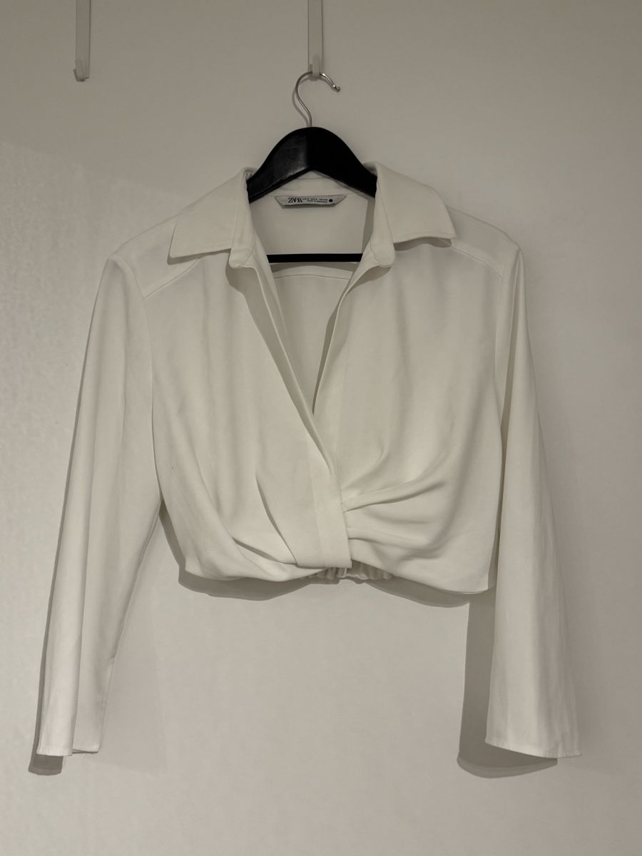 Zara Chemisiers: Zara Bluse – Neuf (Voir description) à Meilen par nic_77cd