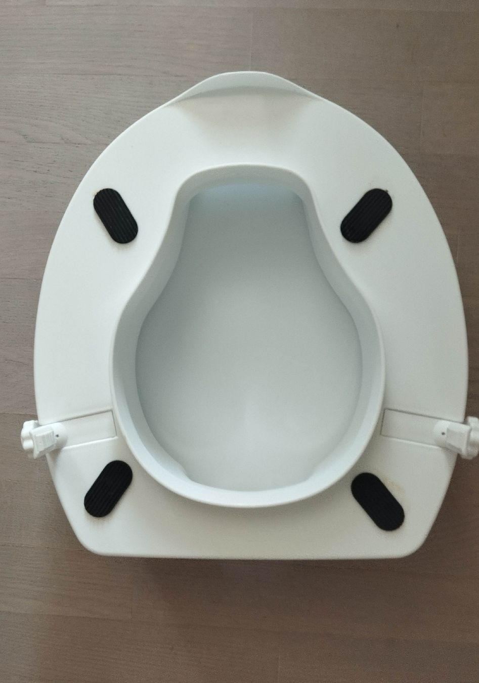 WC: Toilettensitzerhöhung – D'occasion à Mörigen par sigi2572 1
