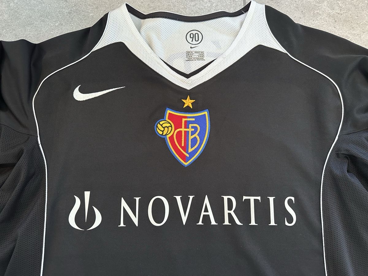 Nike Canottiere & Pantaloni: FC Basel Trikot Matchworn UEFA Cup 2004/2005 – Usato da Grellingen venduto da Faebu7 2