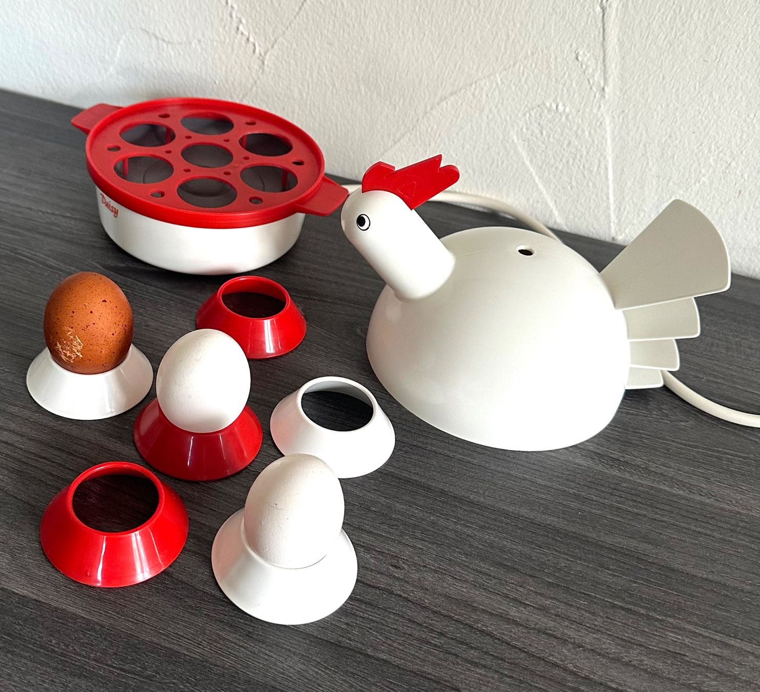 Appareils de cuisine: Vintage ismet Eierkocher Daisy inkl. Eieruhr u.  Eierbecher – D'occasion à Zürich par brazerola 8