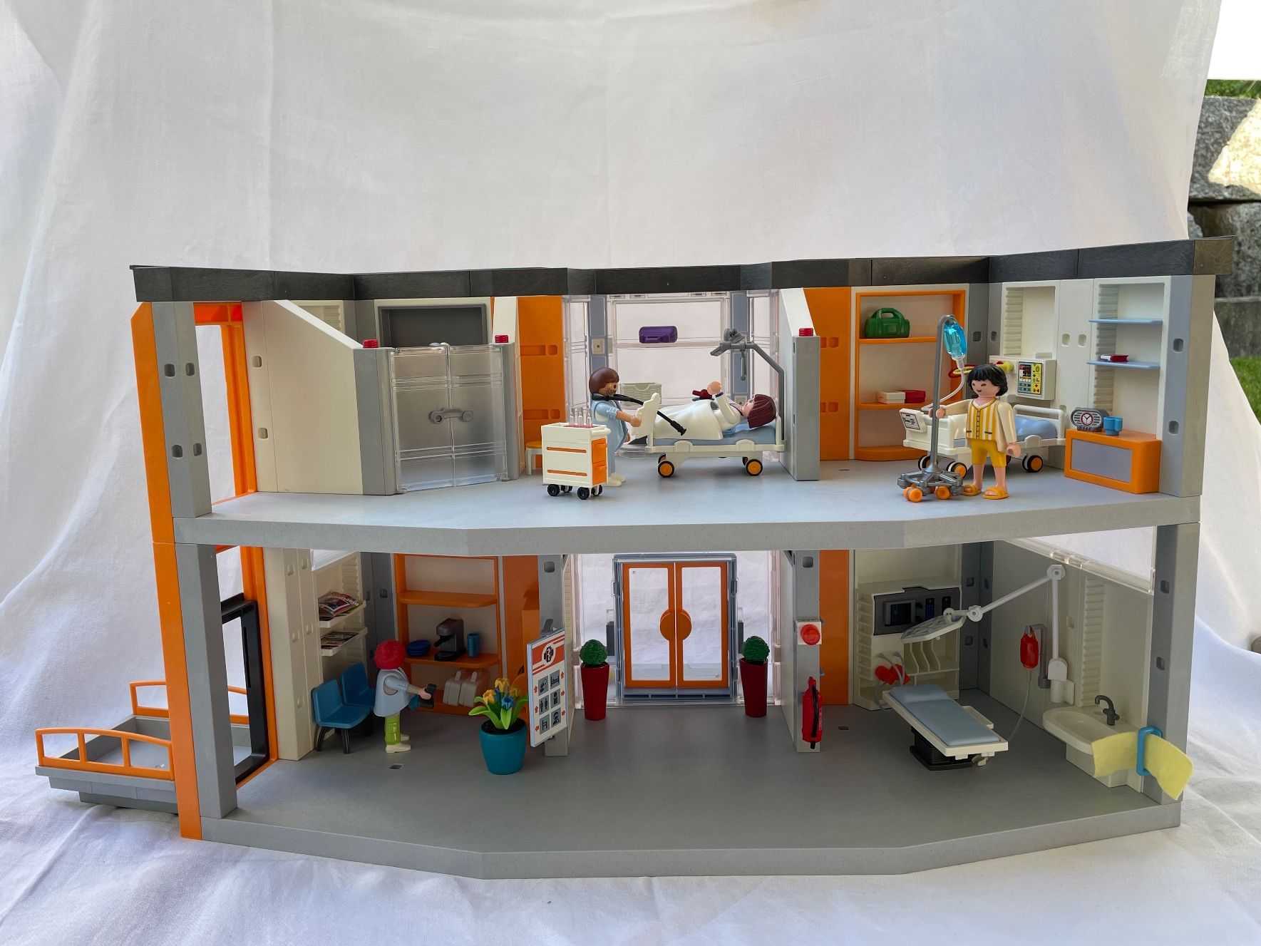 Playmobil Giocattoli: Playmobil Krankenhaus und weitere Sets – Usato da Malters venduto da mirabelle77 1