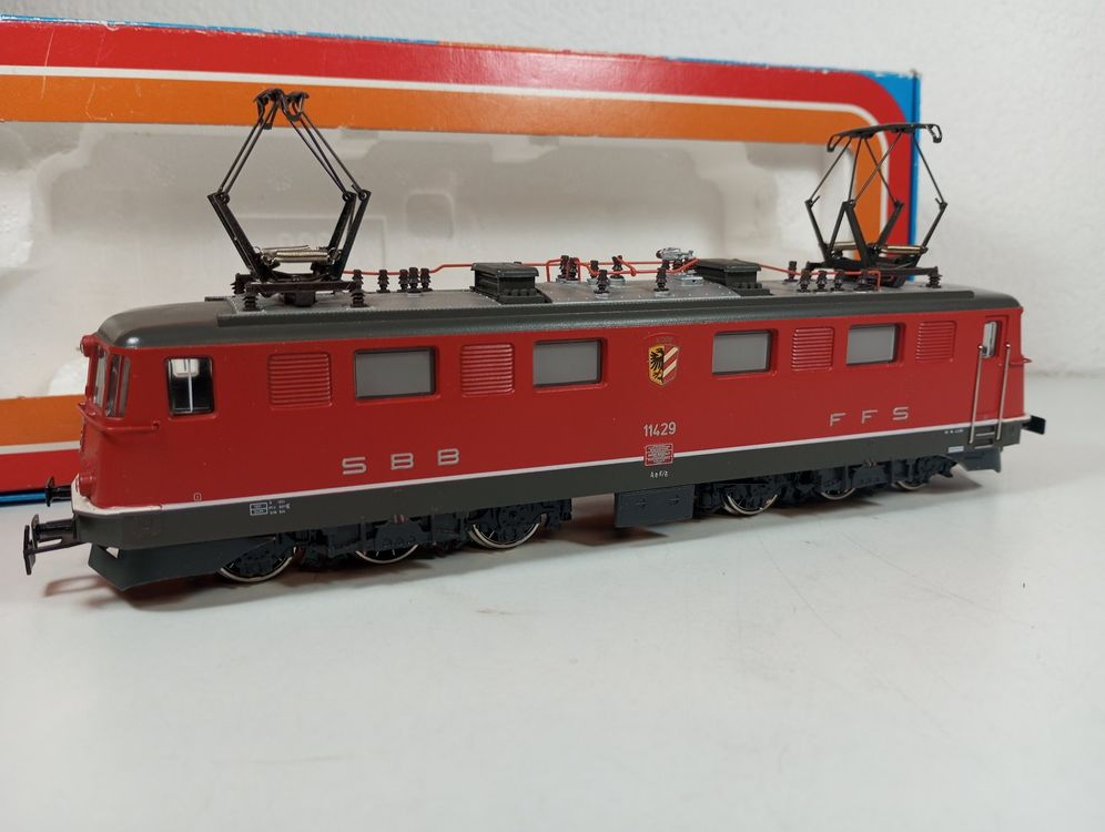 Locomotive électrique HAG 211 Ae 4/4 II CFF 11103 H0