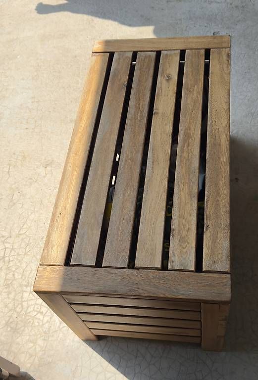 Coffres: Banc coffre en bois – D'occasion à Bernex par Pauline.sch