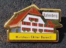 CC909 - Pin Ballenberg Museum Wirtshaus Alter Bären