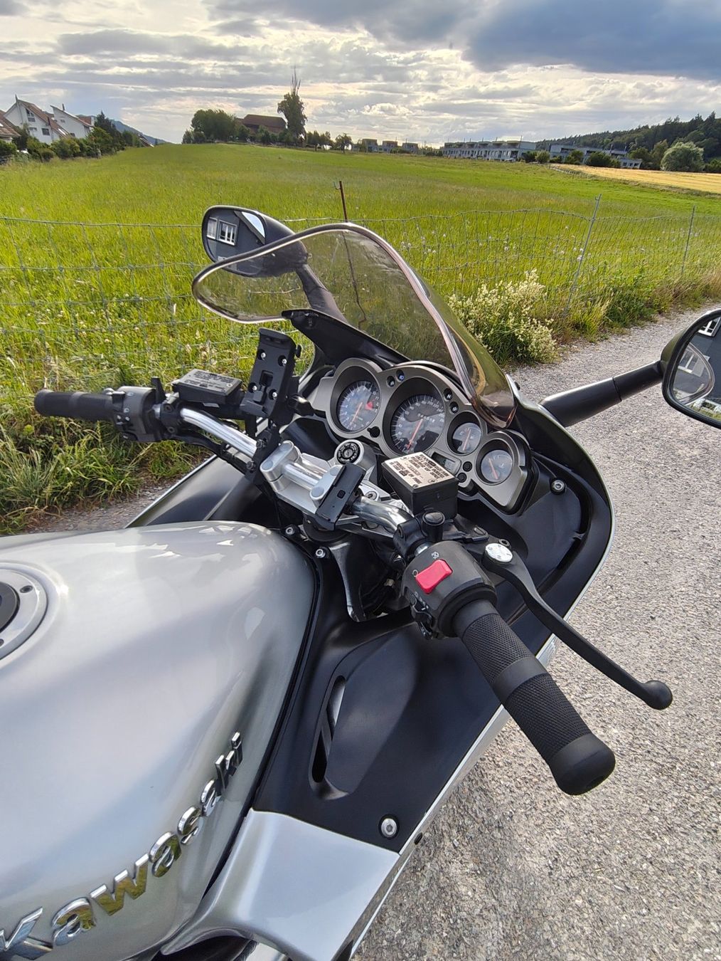 Kawasaki Strada: Kawasaki ZZ-R 1200 – Usato da Rüfenacht BE venduto da LFunCub 6