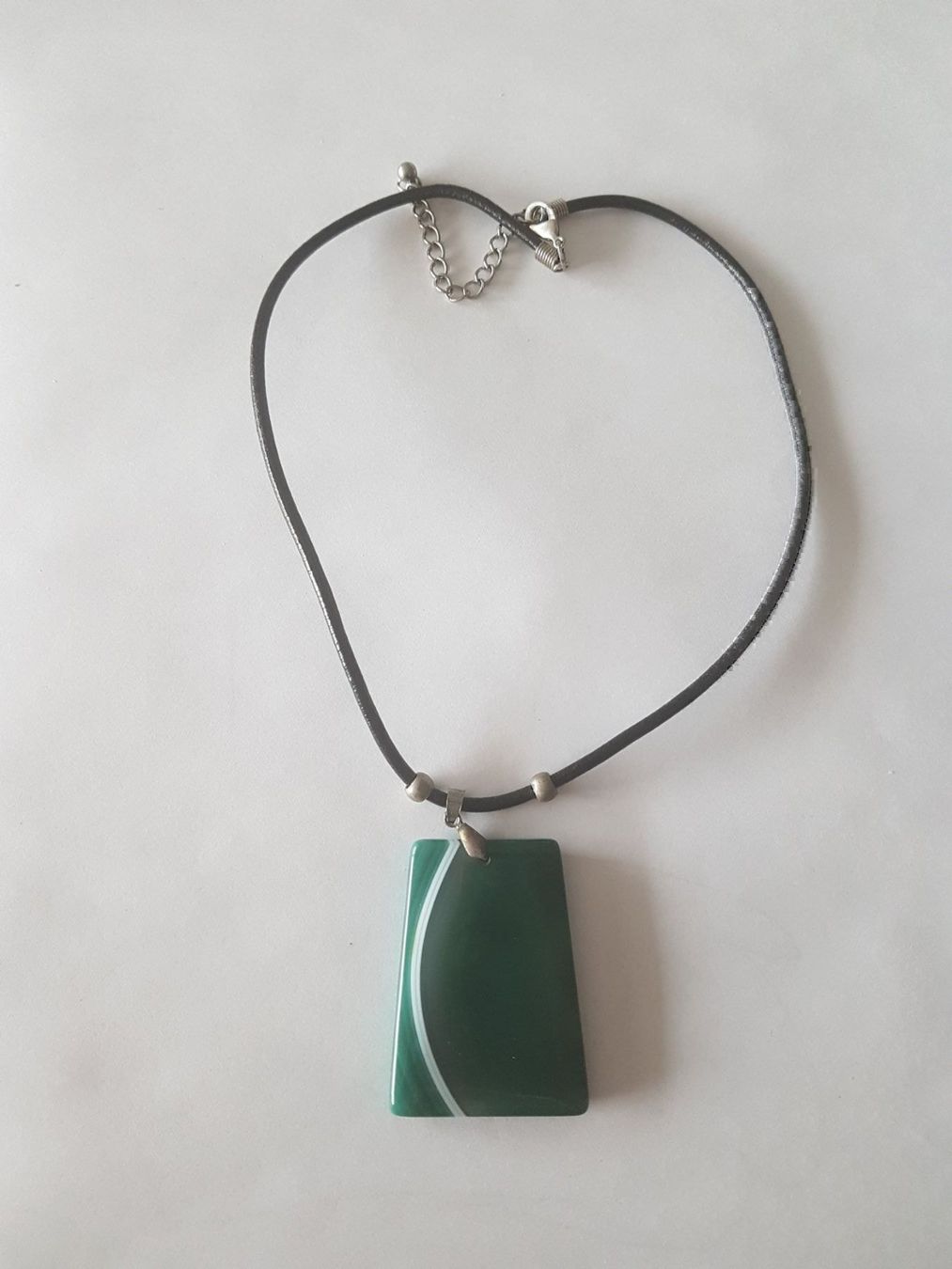 Colliers: Collier avec pendentif en agate vert – D'occasion à Grimisuat par eliseba88 1