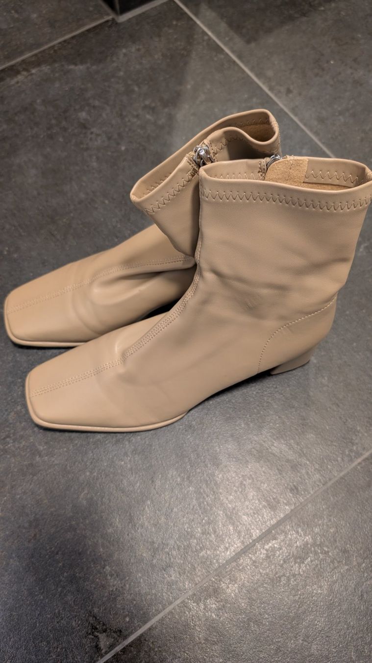 Damenschuhe: Schuhe – Neu (gemäss Beschreibung) aus Läufelfingen von sup_lf5n 1