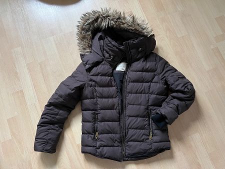 Warme Daunenjacke von Esprit
