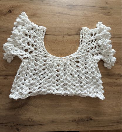 Gehäkeltes Sommer Top in Weiss, Gr S/M, neue handgefertigt 