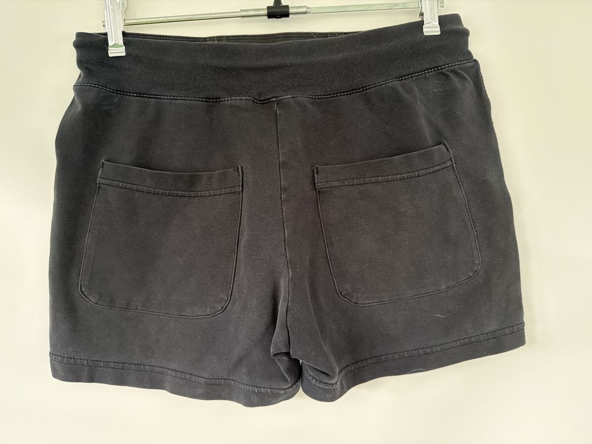 Nike Pantalons: Nike Sorts – D'occasion à Waldstatt par mbi_59sv 1