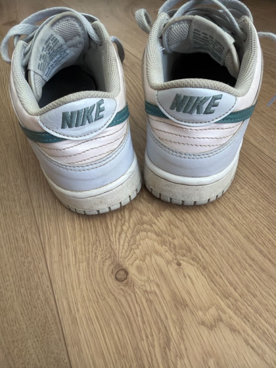 Nike Herrenschuhe: Nike dunk low – Gebraucht aus Grandson von fle_vb7f 2