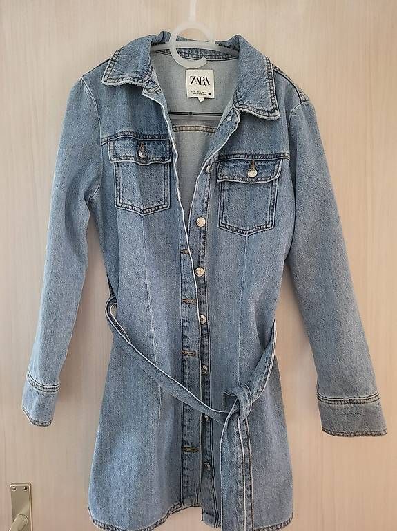 Zara Giacche: Jeansjacke ZARA Gr.M – Usato da Bischofszell venduto da Edy-85