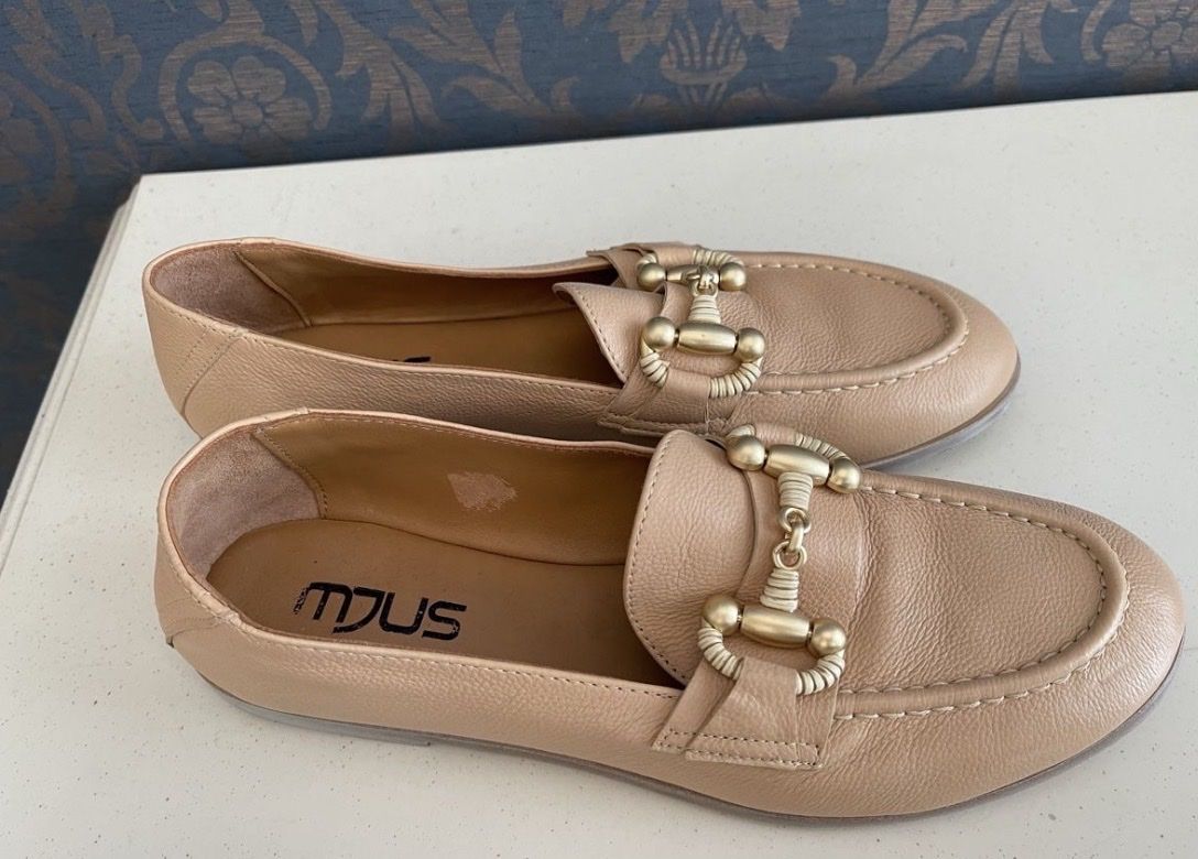 Mjus Scarpe da donna: Loafers von MJUS Gr.41 Leder – Usato da St. Gallen venduto da lfs_nxl8