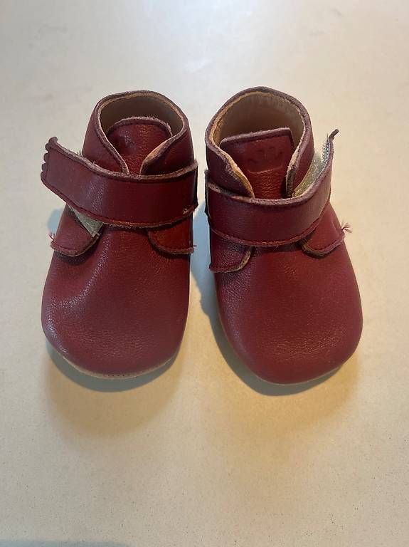 Scarpe per ragazzi: Easy Peasy Babyschuhe Leder Gr. 18/19 – Usato da Basel venduto da huser05