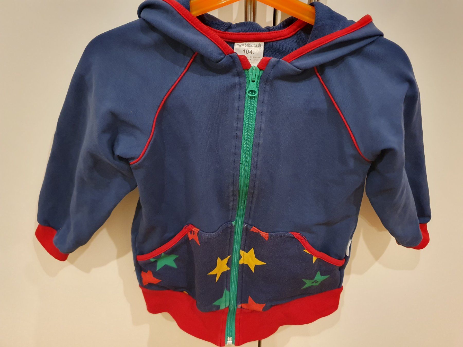 Jacken & Mäntel: Babauba handmade Hoodiejacke, Gr. 104 – Gebraucht aus Heinrichswil von frankie19860