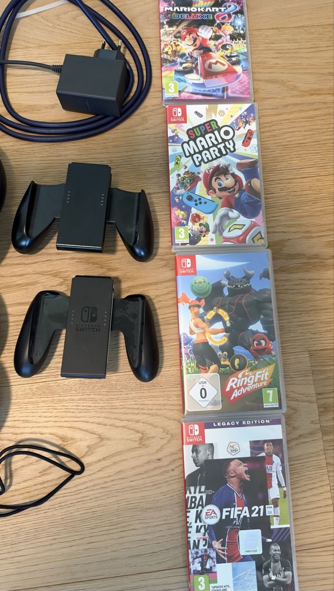 Nintendo Console: Nintendo Switch mit viel Zubehör – Usato da Wettingen venduto da stekne89 3
