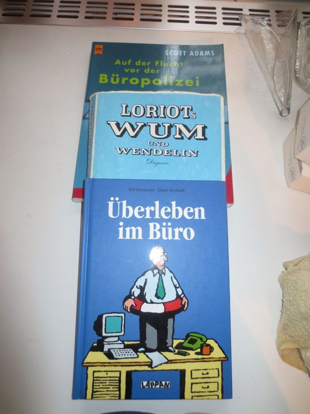 Bücher: 3 Comics Bücher zusammen – Gebraucht aus Männedorf von Livingston