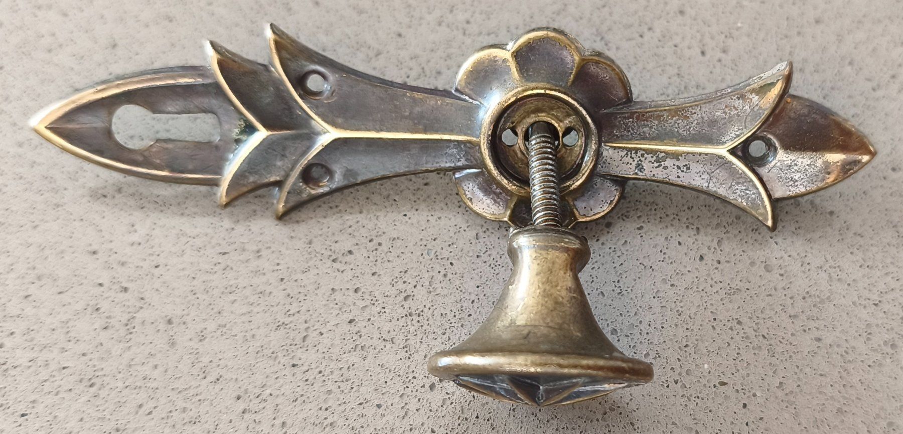 Quincaillerie: Jugendstil Türgriff aus Messing oder Bronze, defekt – D'occasion à Zürich par Tanteemma369 9