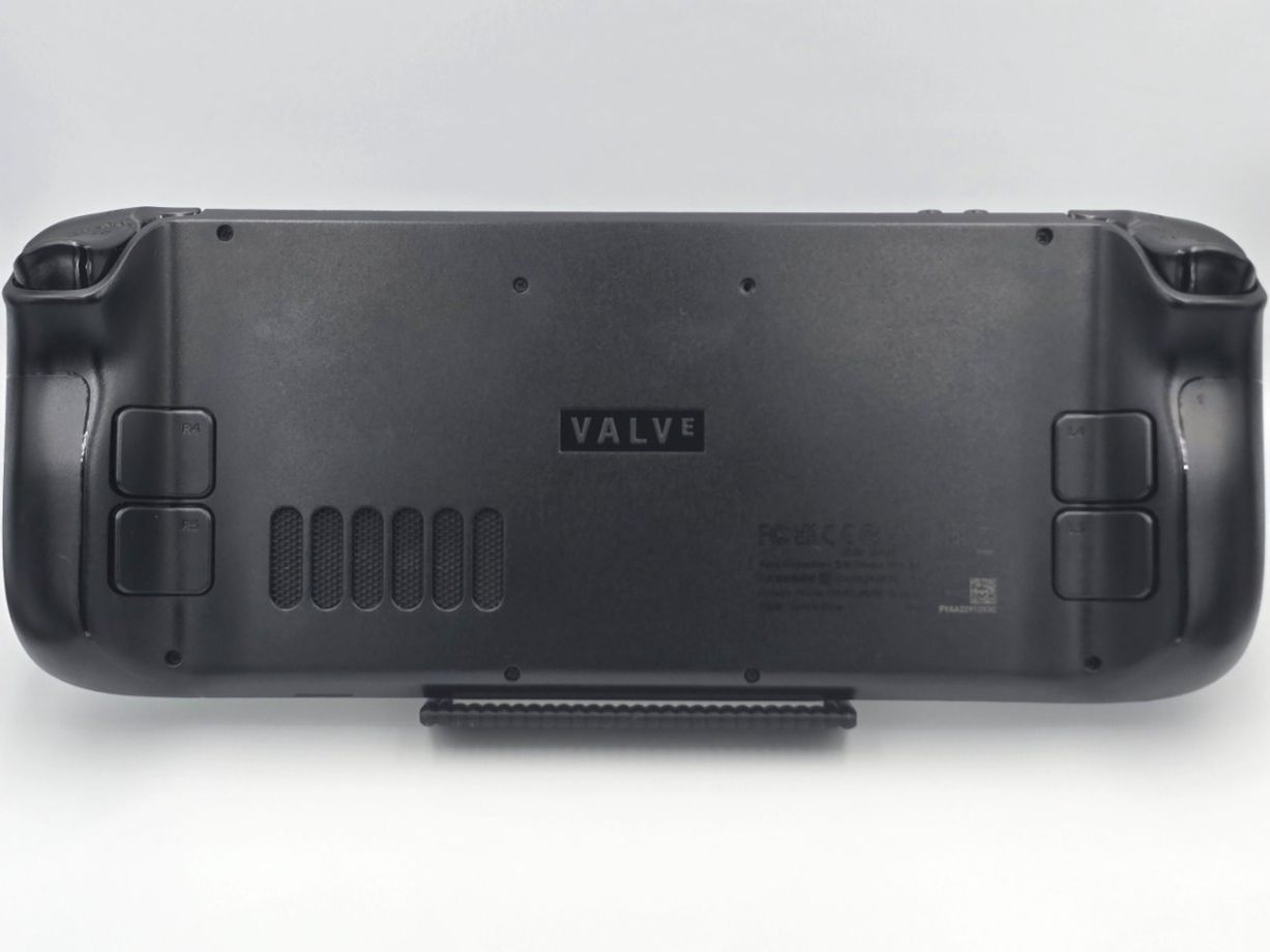 Valve Console: Steam Deck LCD 2TB Bundle + Dock + Hall Effect, Top Zustand – Usato da Bülach venduto da SamtheBoogieman 1
