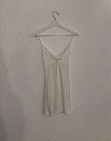 weisses Sommerkleid