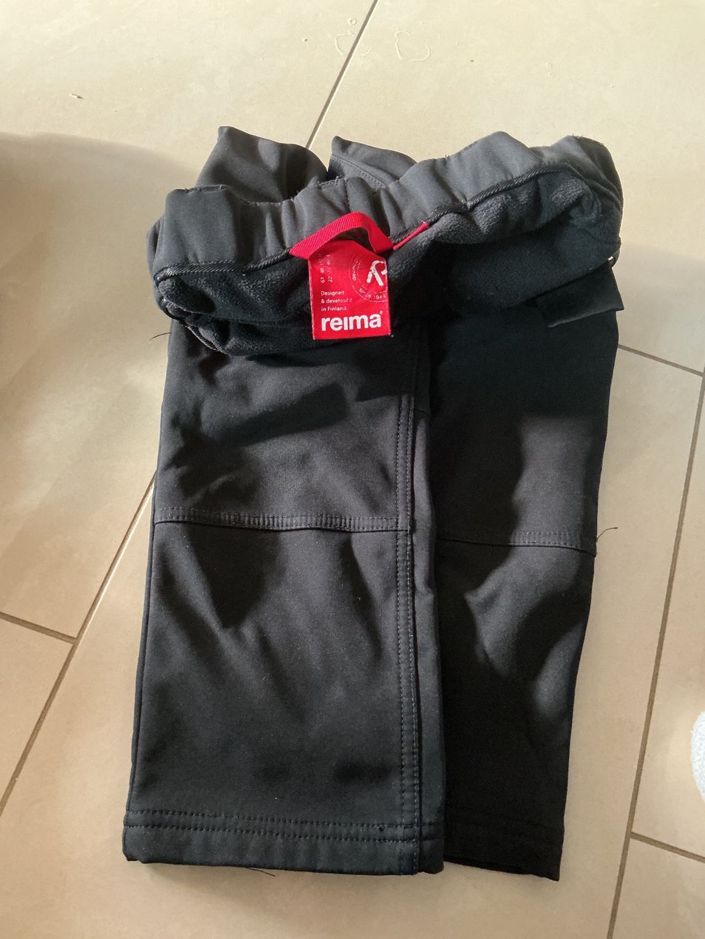Reima Pantaloni: Pantalon imperméable Reima taille 104 – Usato da Boudevilliers venduto da Siberie 1