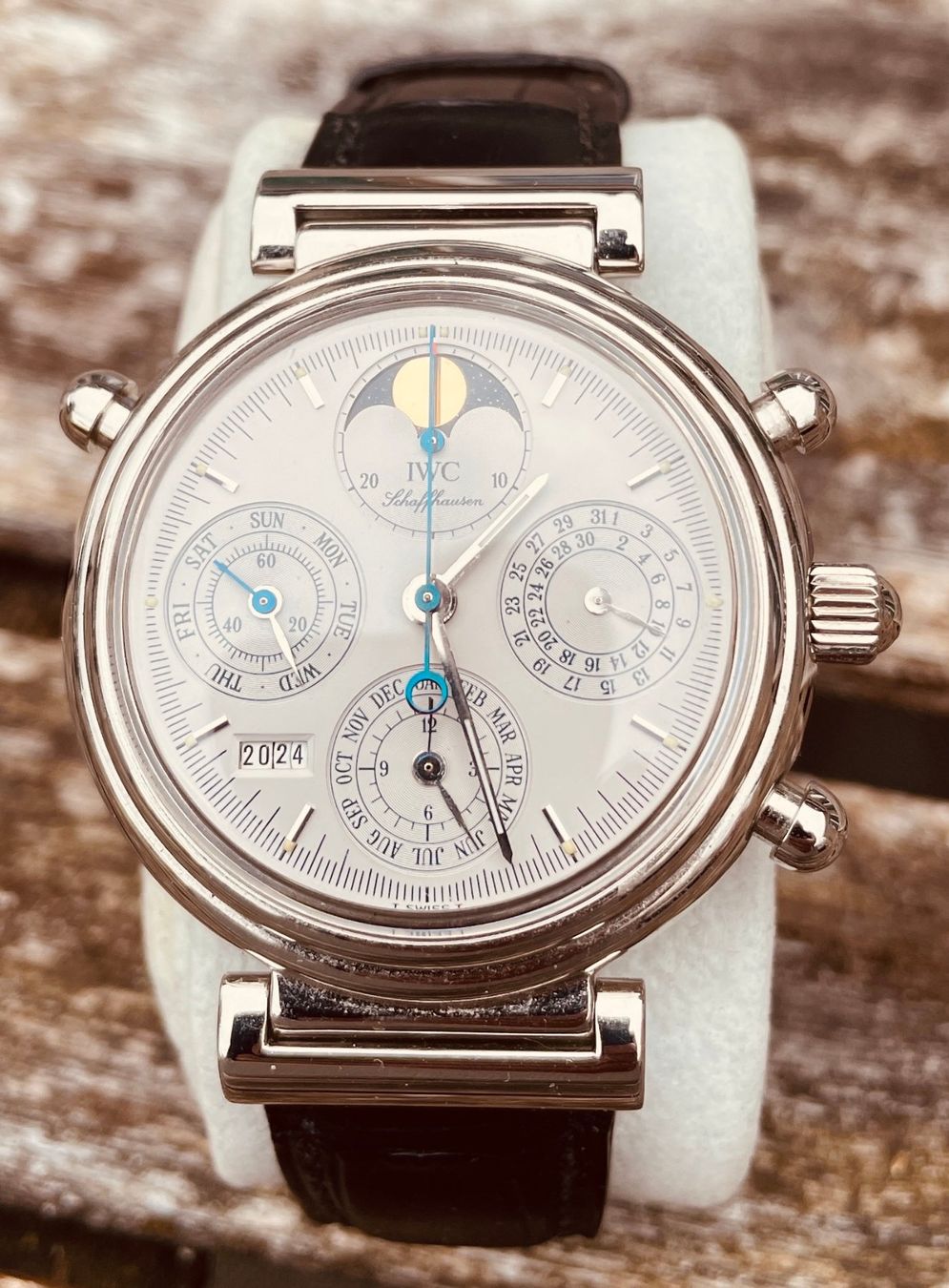IWC Orologi: IWC Da Vinci Ewiger Kalender Platin – Usato da Arboldswil venduto da Musashi