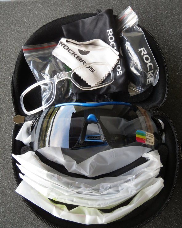 Brillen & Gläser: Sport-Sonnenbrille blau – Neu und originalverpackt aus Olten von Maniac63 3
