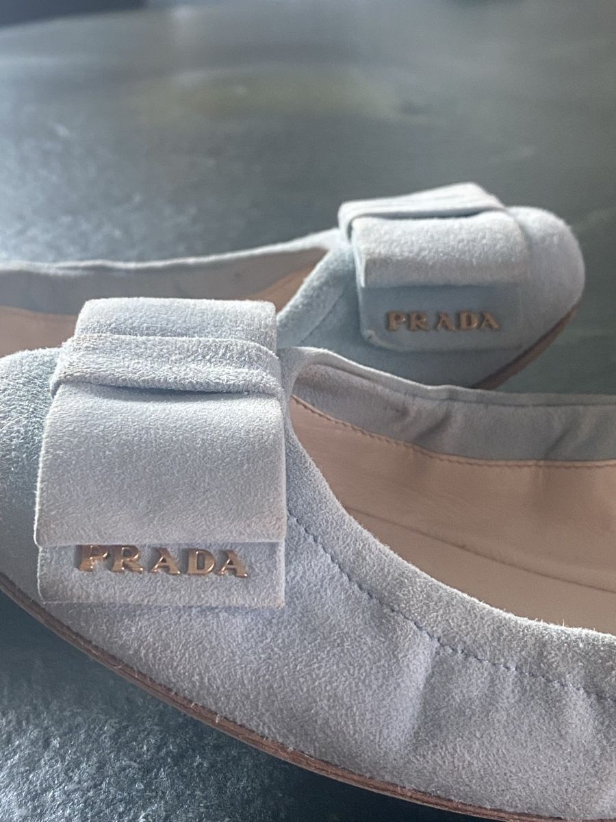 Prada Damenschuhe: Prada Ballerinas hellblau Grösse 40.5 Wildleder mit Schleife – Gebraucht aus Kilchberg ZH von nst_js8r 4
