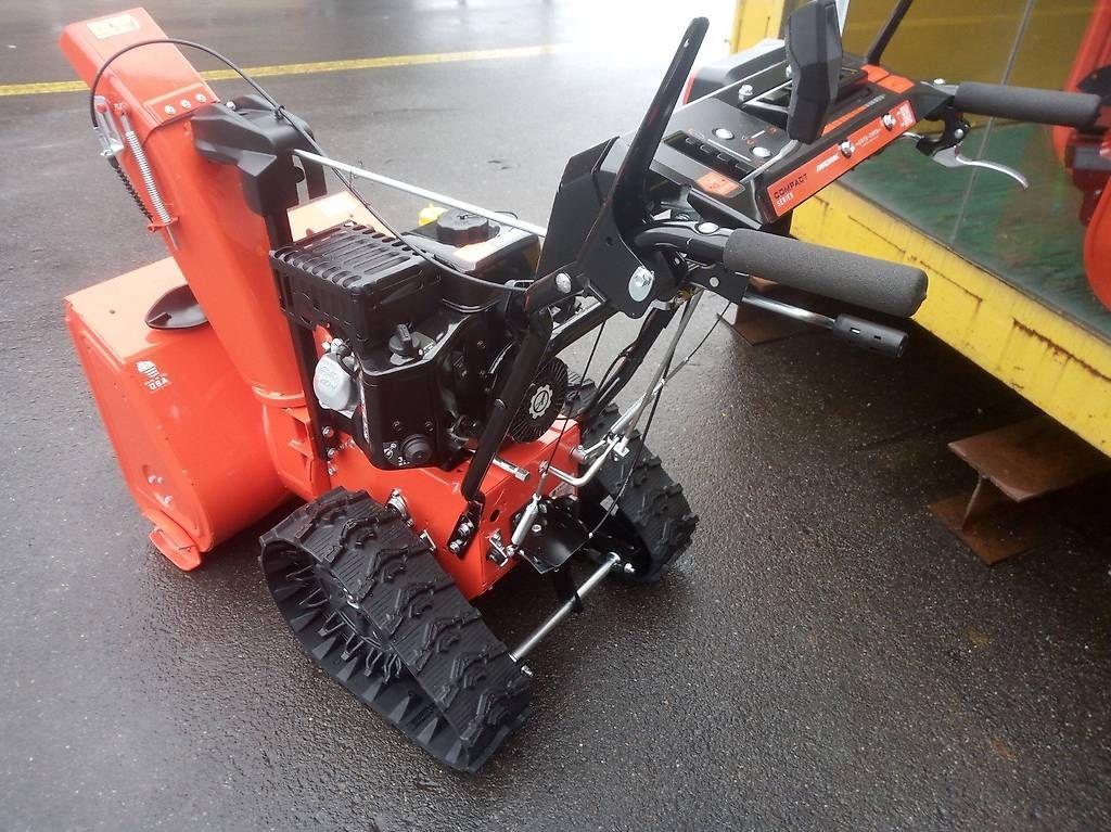 Toutes les machines: Schneefräse Ariens – D'occasion à Sattel par ZetorCabrio 2