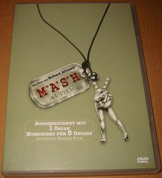 MASH  (Robert Altman)       > De & Eng <           ©'1970 1