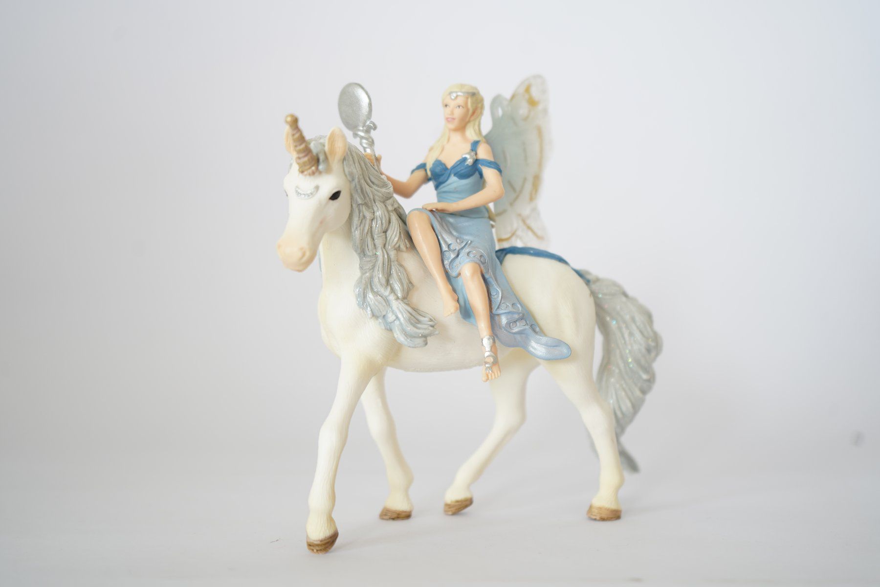 Schleich Statuette: Schleichfigur Fee mit Einhorn – Usato da Ebikon venduto da lin_jr8x