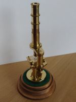 Zeiss Jena Miniaturmikroskop "Stativ II" – Replik 1859