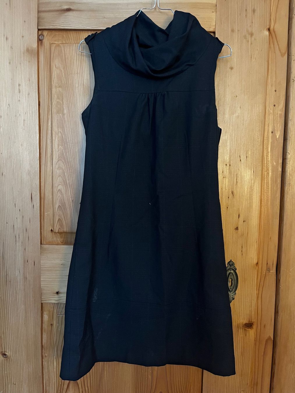 Vestiti: Esprit Damen Kleid ärmellos Gr. 34 – Usato da Horgen venduto da adrigas