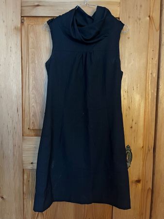 Esprit Damen Kleid ärmellos Gr. 34