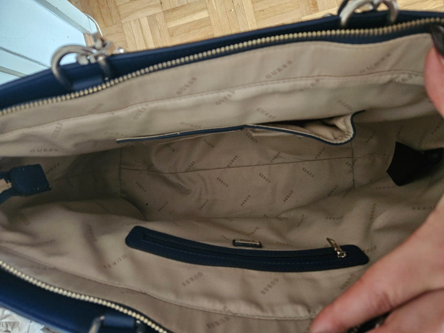 Guess Borse da donna: Guess Tasche Blau NEU Unbenutzt – Nuovo (secondo la descrizione) da Thun venduto da Sunshine_92 1
